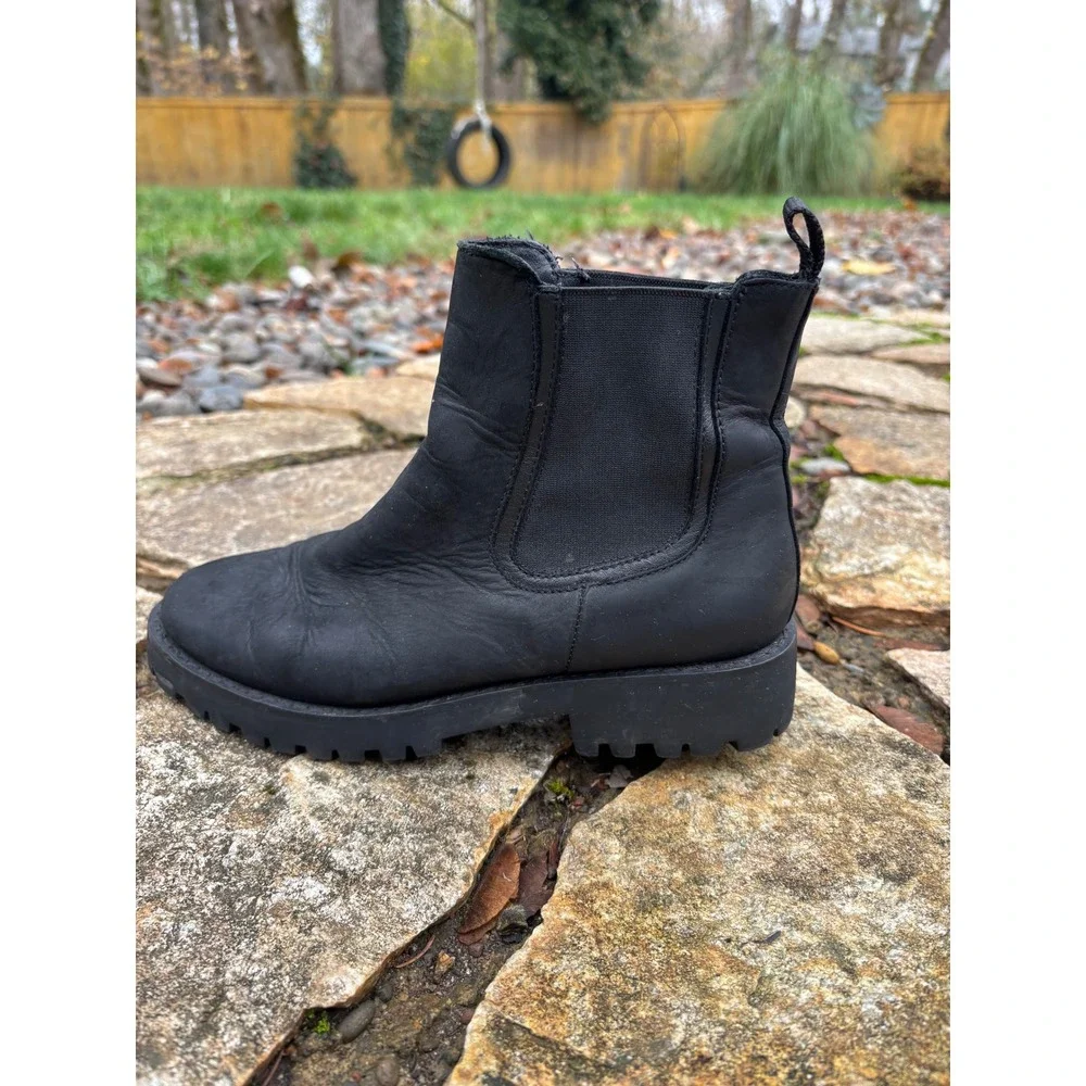 Thursday Boot Co. Legend Chelsea Boot Black Matte Leather Lug Sole Women's US 7